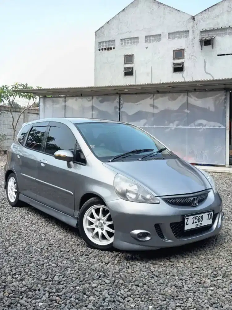 Dijual honda Jazz 2008 VTEC sporty matic