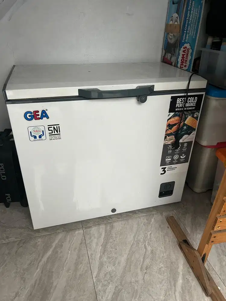 Freezer Gea 210 Liter