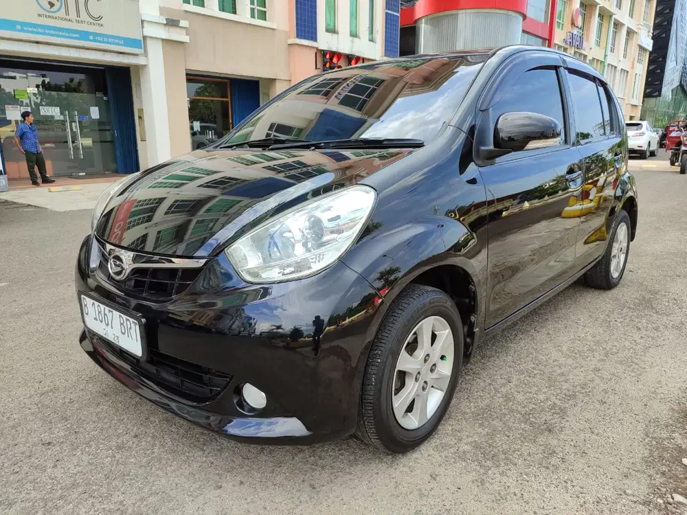 LOW KM SIRION M RS AT13 DP15jt Daihatsu Sirion Matic 1.3 Matic 2013