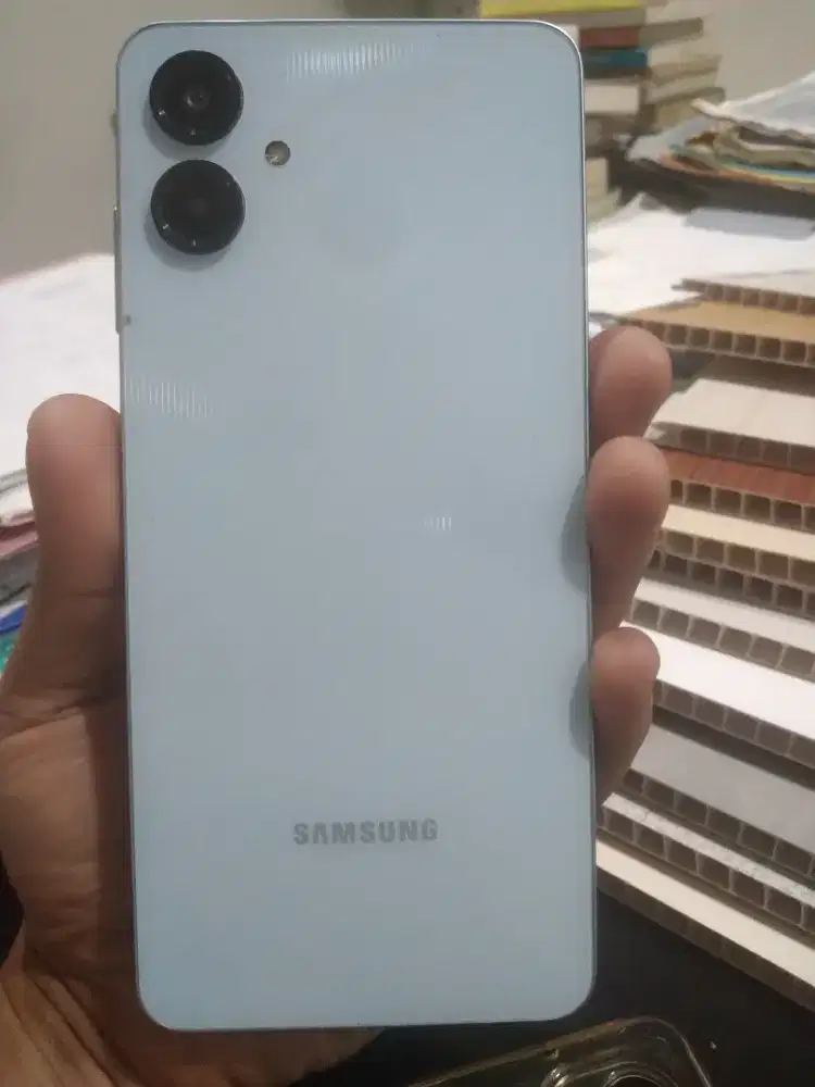 Samsung A06 second