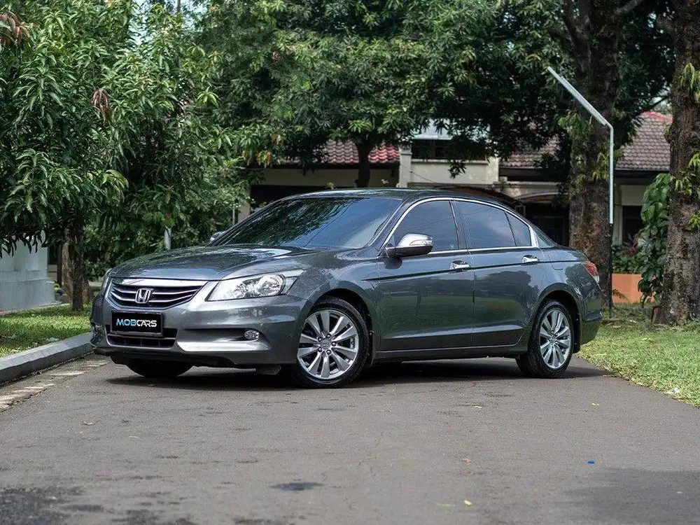 CASH TERMURAH HONDA ACCORD 2.4 VTI-L MATIC 2012 ABU ABU MOBCARS