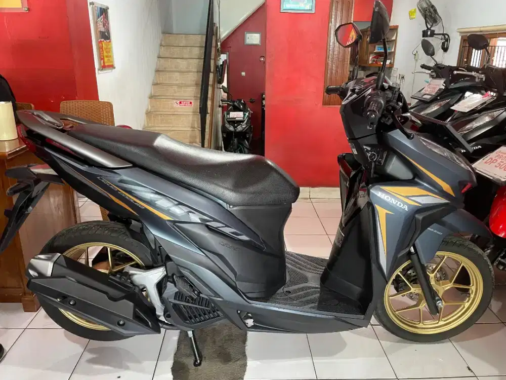 VARIO 125 MATE BLUE 2022 CBS ISS DP 500 RIBU AJA ANGSURAN RENDAH