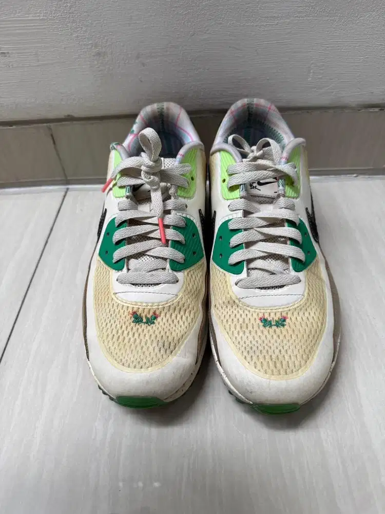 Sepatu golf Nike Air Max