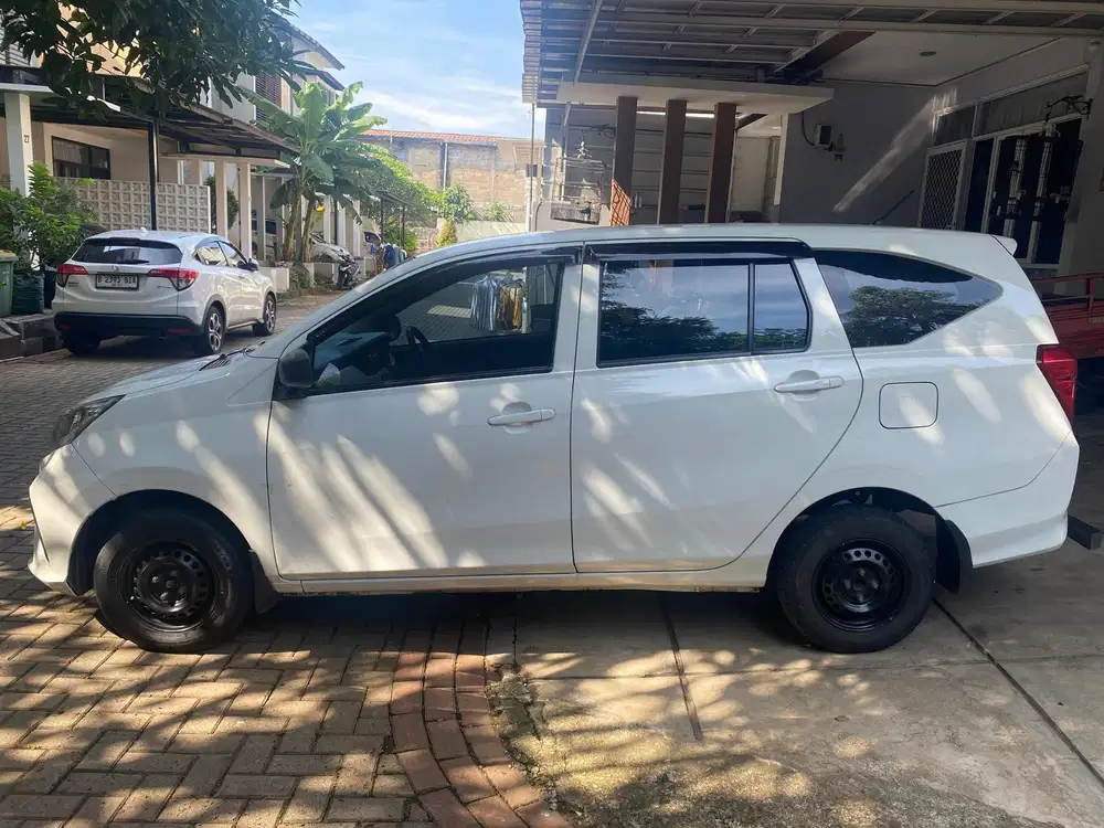 Daihatsu Sigra 2021 Bensin