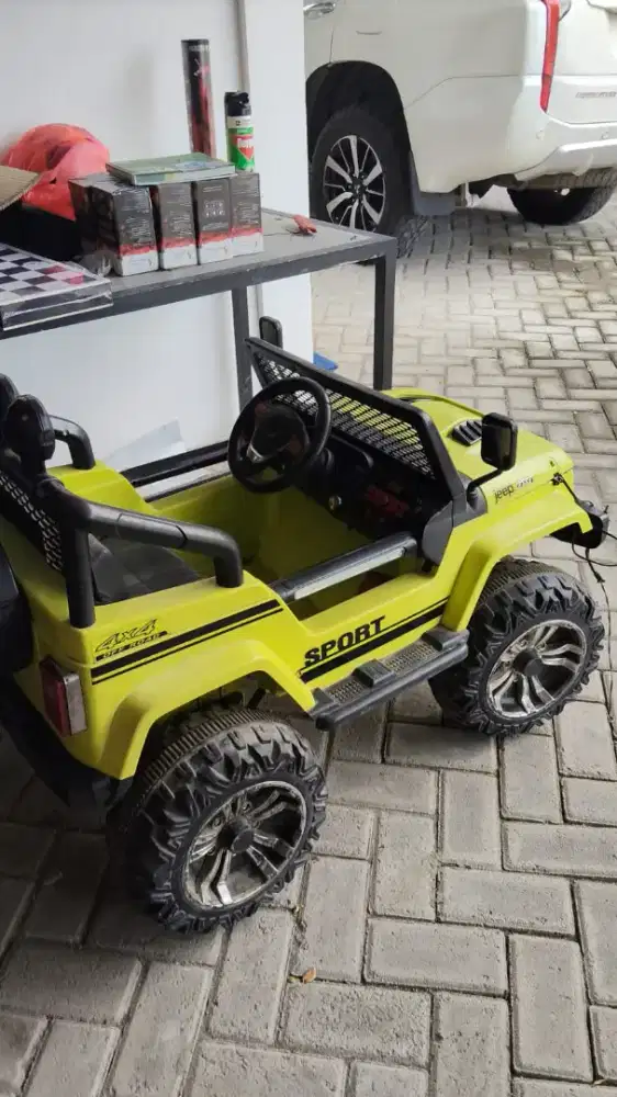 Mobil aki anak motor bisa service di tempat panggilan