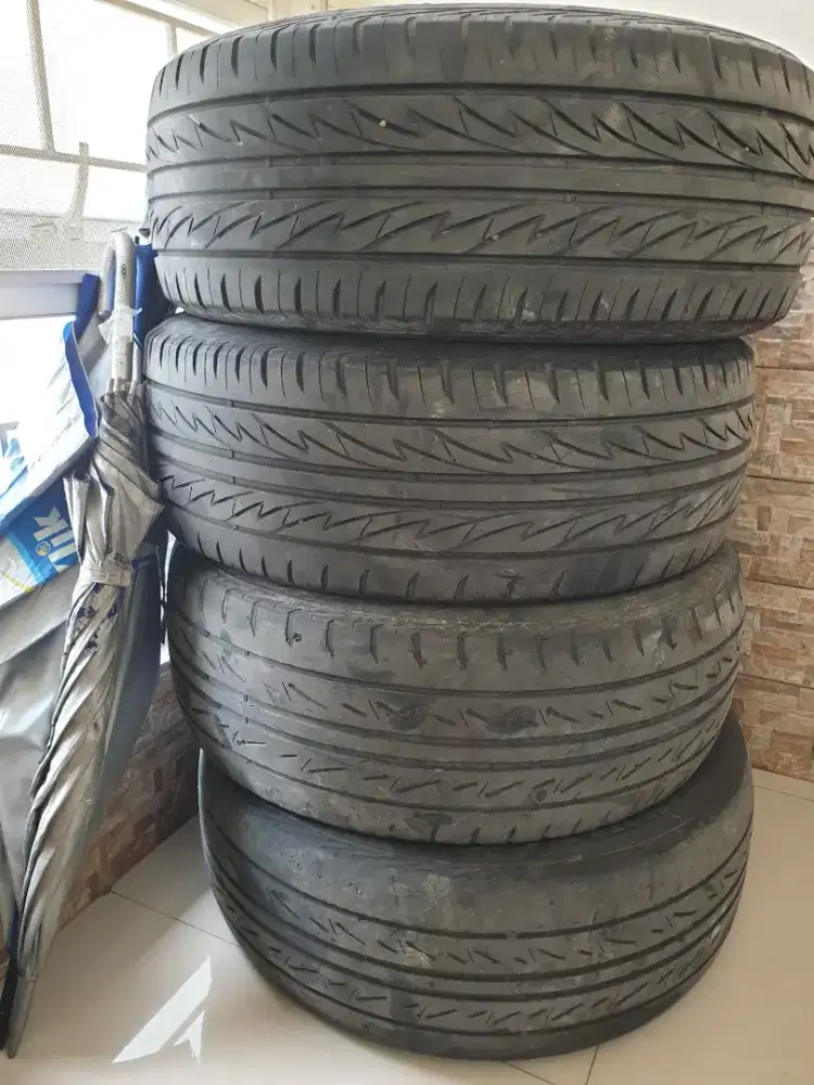4 BAN BRIDGESTONE 225/55R17 TEBAL GARANSI SiapPakai BUKTIKAN MURAH