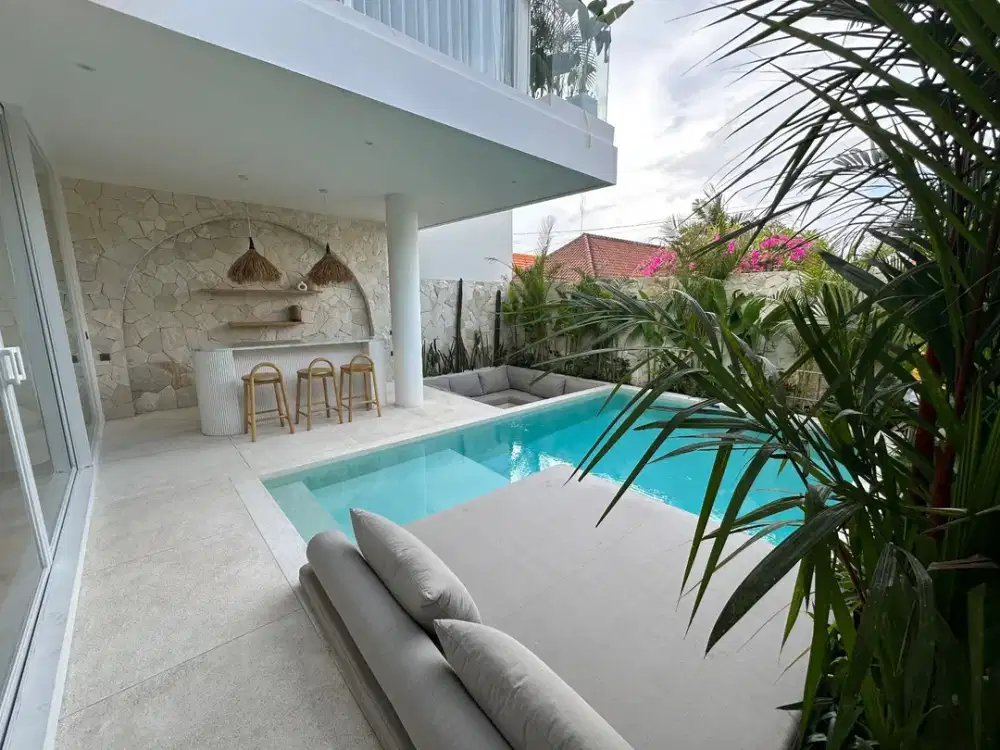 Villa Cantik Baru di Padang Linjong, Canggu Bali