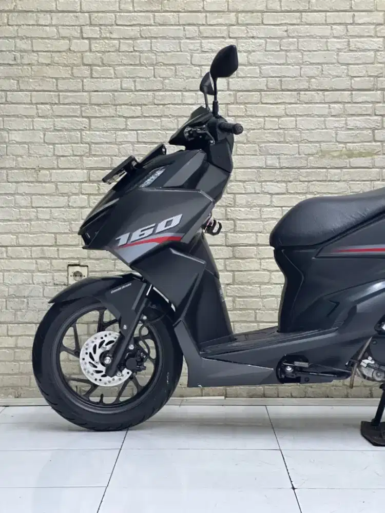 Promo DP hanya 500rb. Honda Vario 160 cbs th 2023 nopol L sby