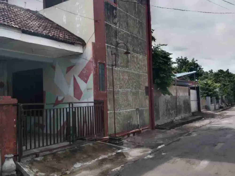 Rumah dua lantai  TIPE 115/94 barat PEMDA Sukoharjo, jombor sukoharjo kota