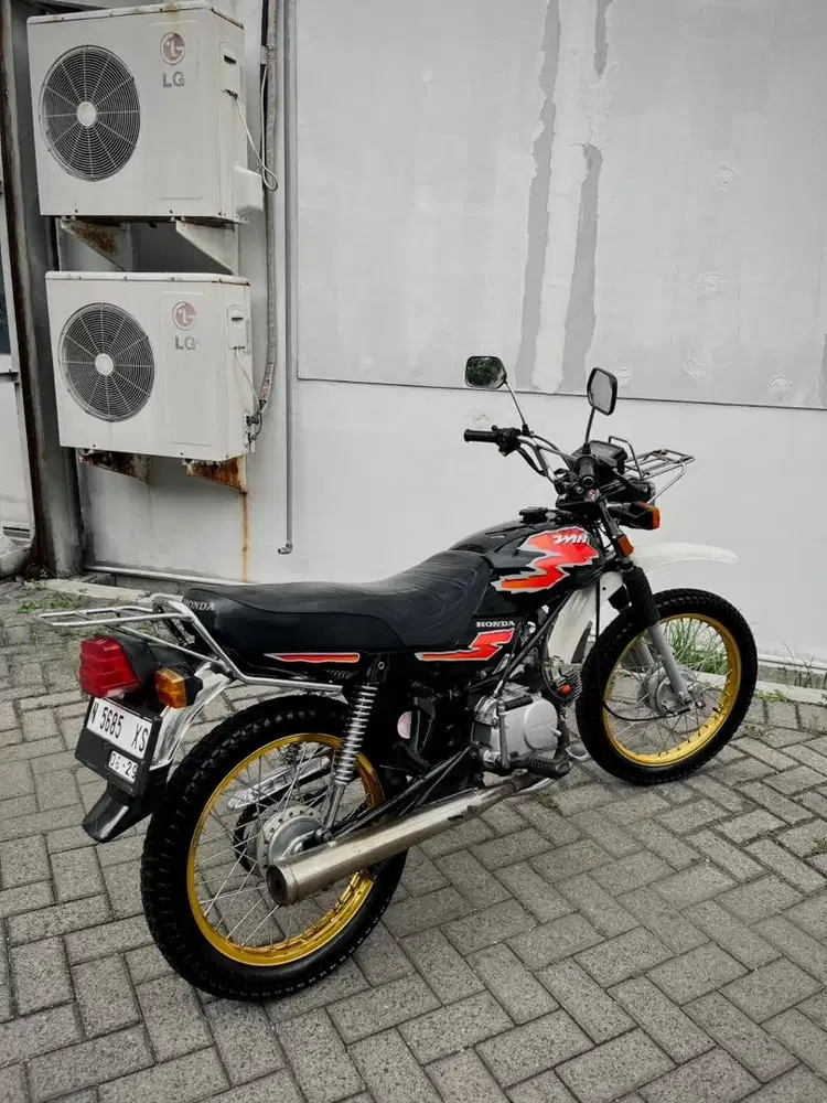 DIJUAL HONDA WIN 100