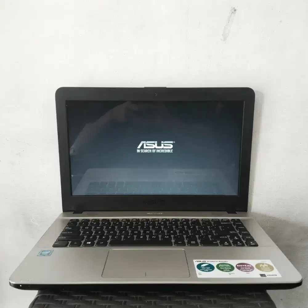 JUAL LAPTOP ASUS X441S INTEL CELERON N3060 RAM2GB,HDD500GB,WIN10PRO