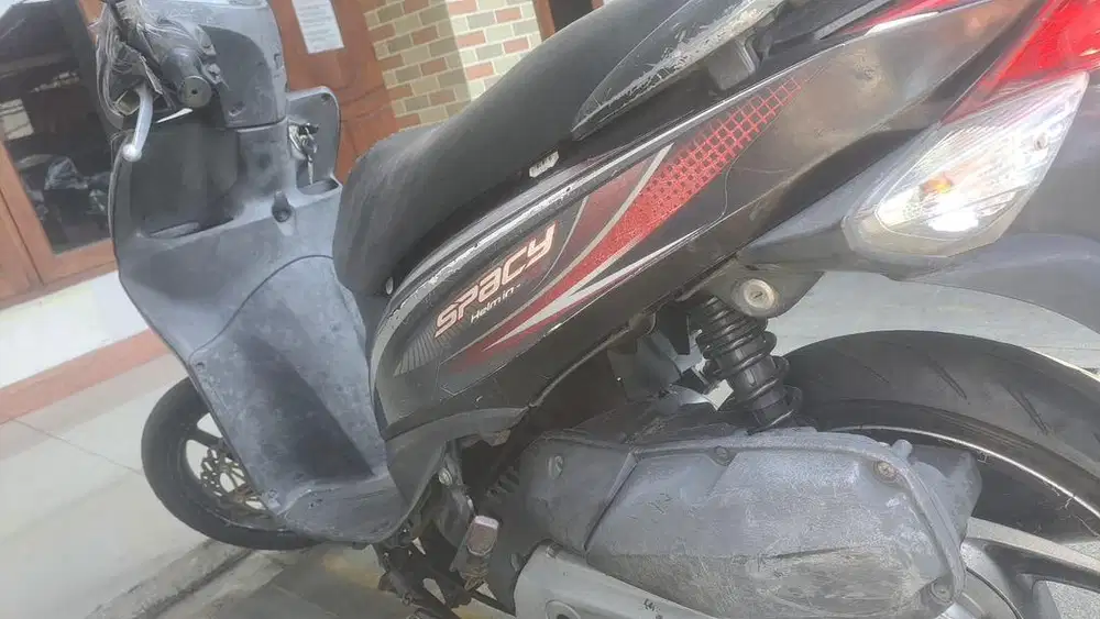 Honda Spacy 2011 Hitam