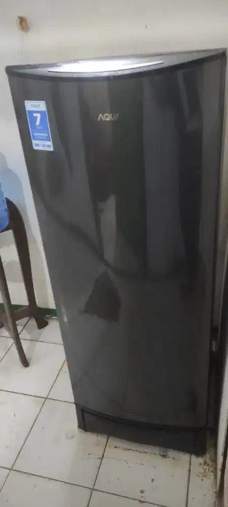 Kulkas AQUA 1 pintu