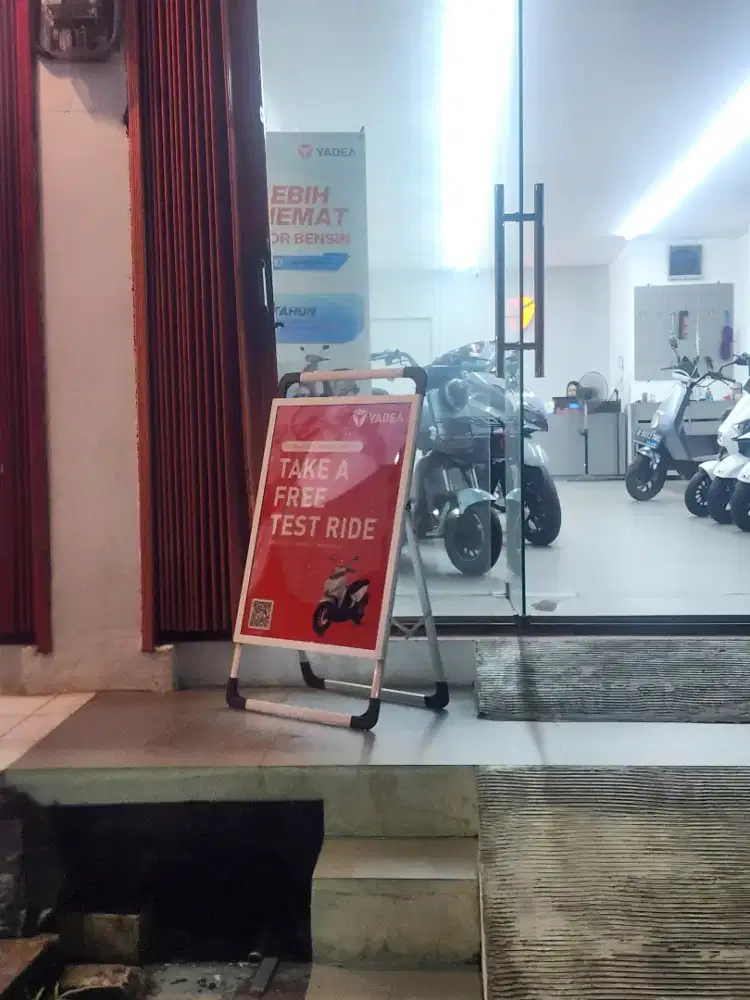 Team penjualan YADEA