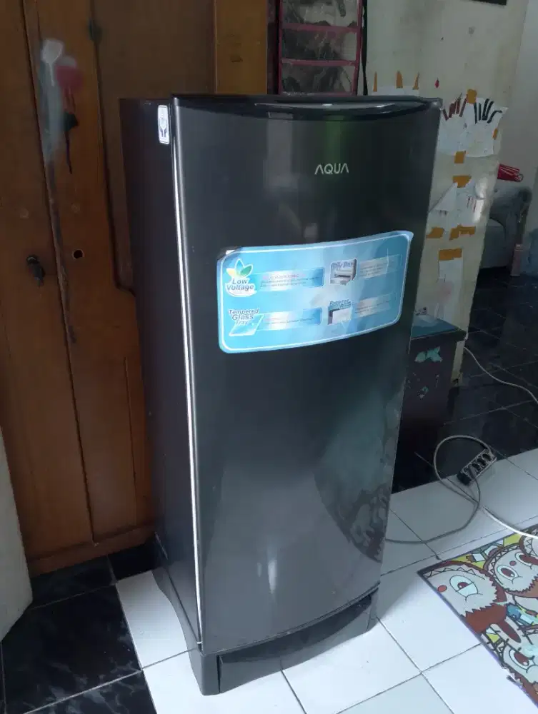 Kulkas Aqua 1 pintu nominus