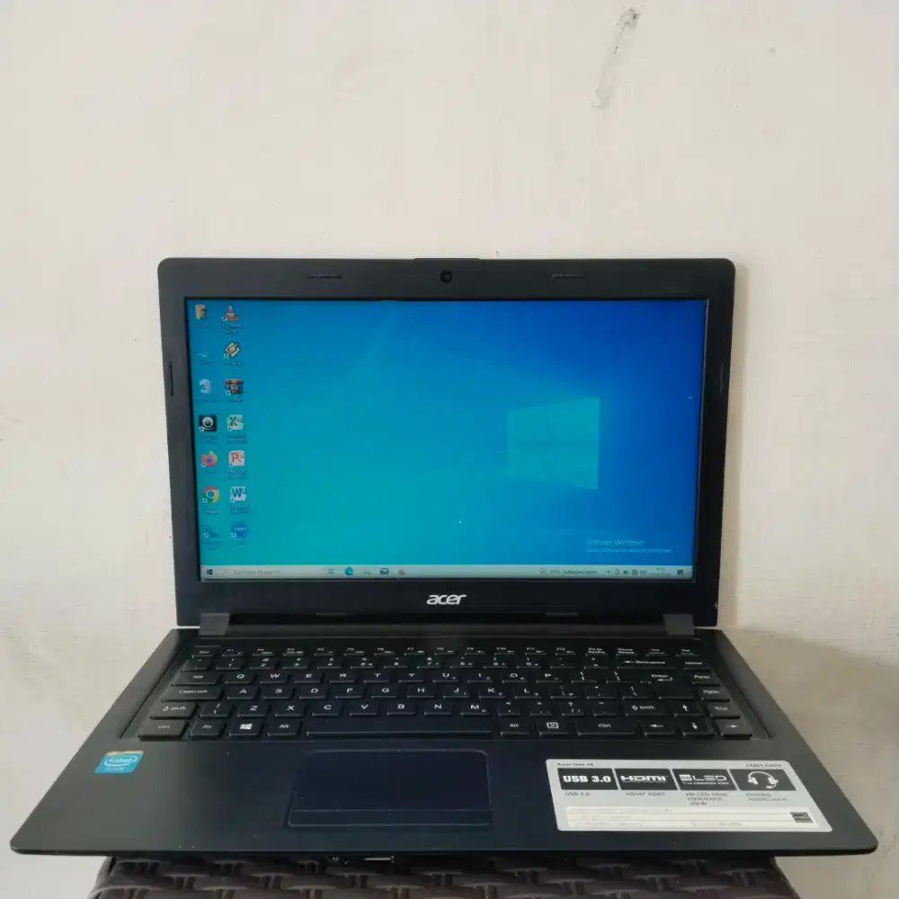JUAL LAPTOP ACER ONE 14 Z1401 INTEL CELERON N2840 RAM8GB,HDD320GB
