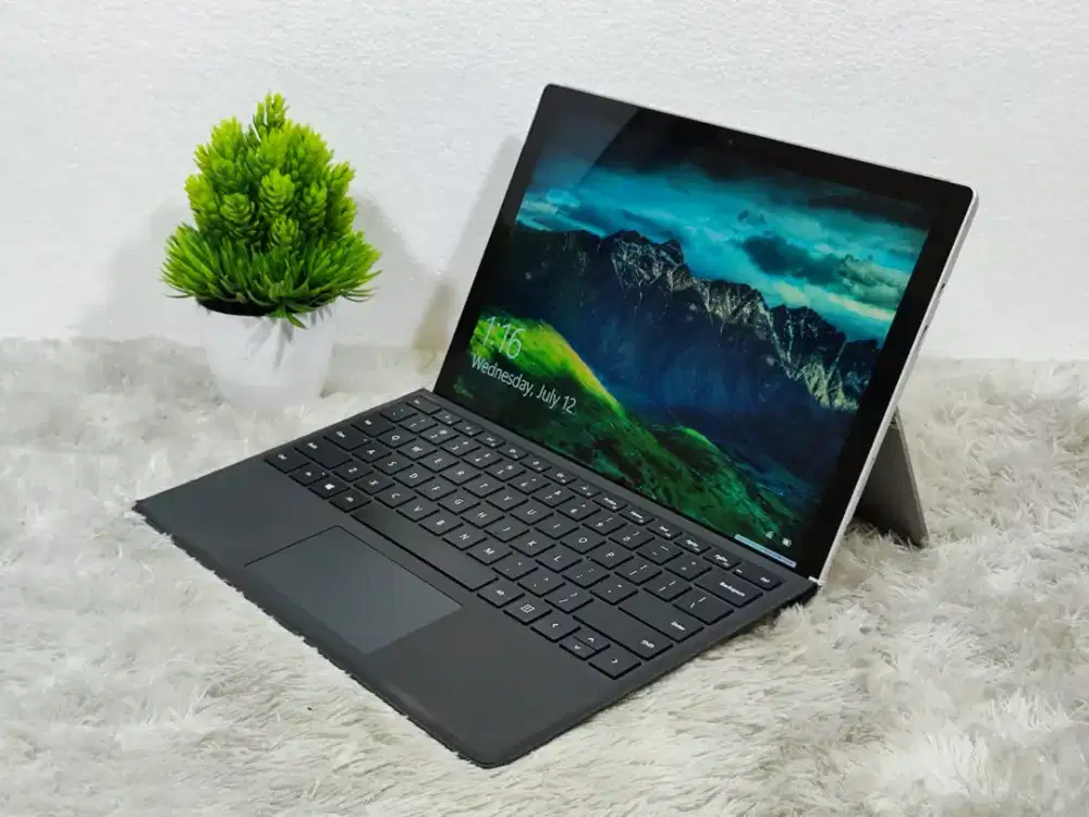 MICROSOFT SURFACE PRO 5