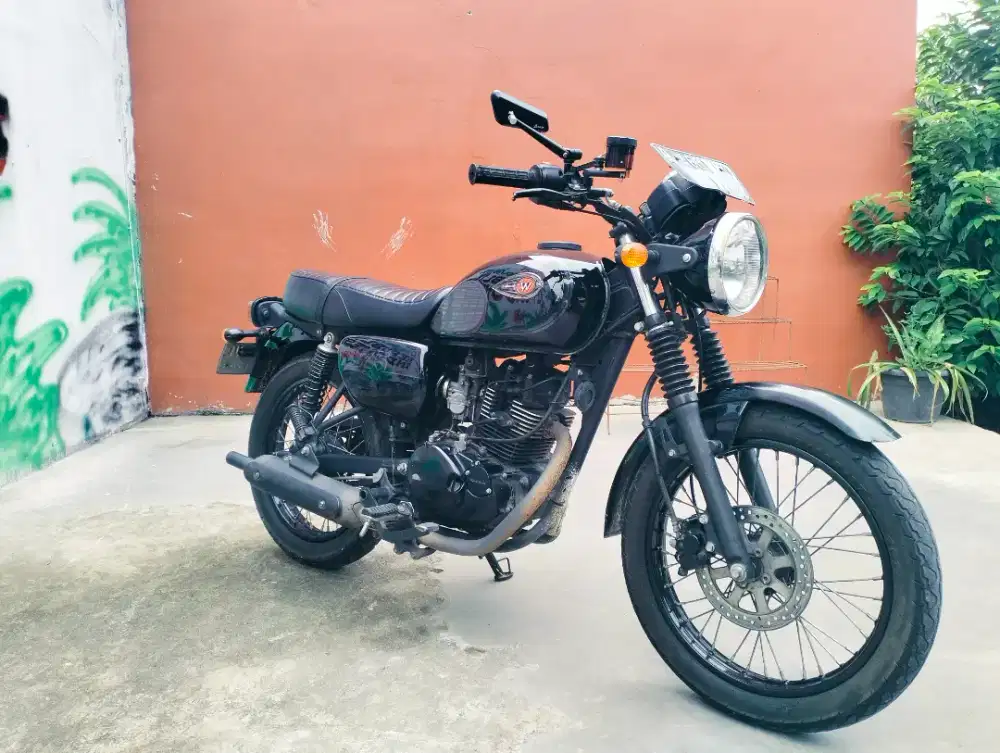 Kawasaki W175 SE 2021
