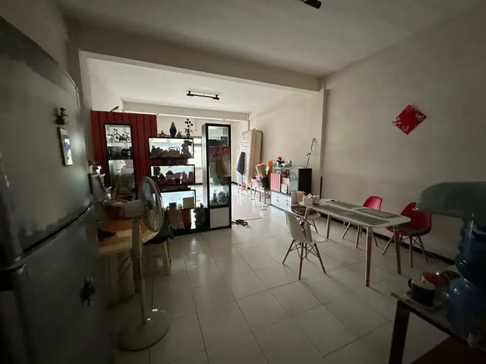 RUKO NIRWANA EKSEKUTIF BOULEVARD, ROW JALAN 25 METER