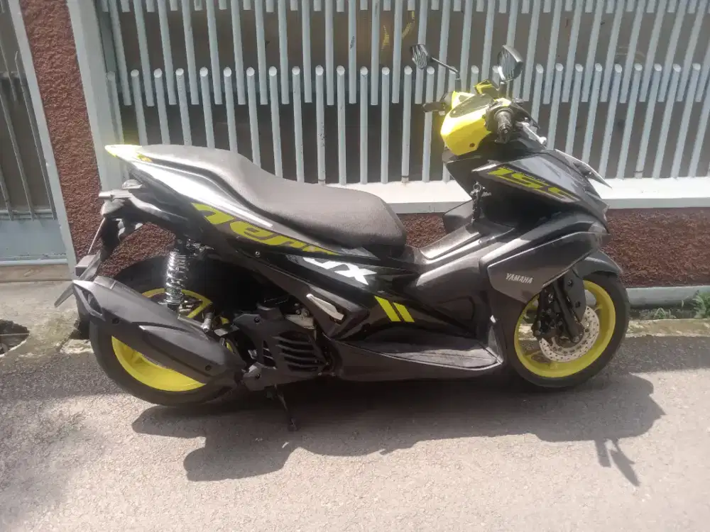 JUAL CEPAT YAMAHA Aerox 155 Tahun 2020, SUPER MULUSSS.. FULL ORI...