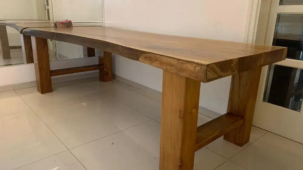 Meja jati antik lembaran