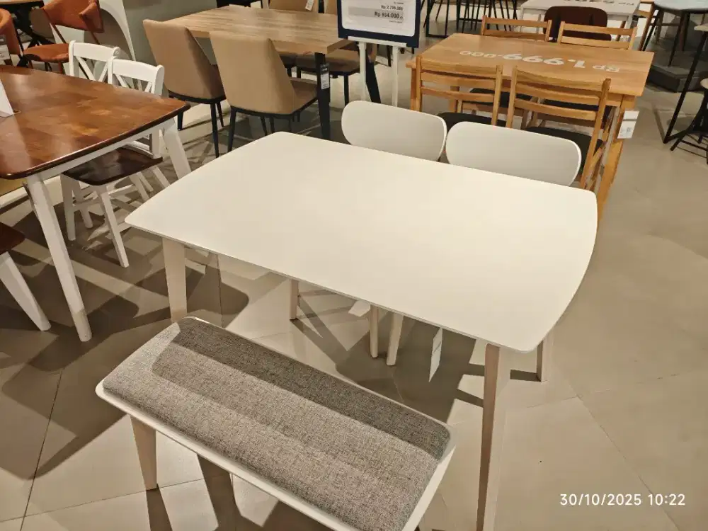 Informa Mikasa Set Meja Makan 2 Kursi 1 Bangku - Putih/Cokelat Oak