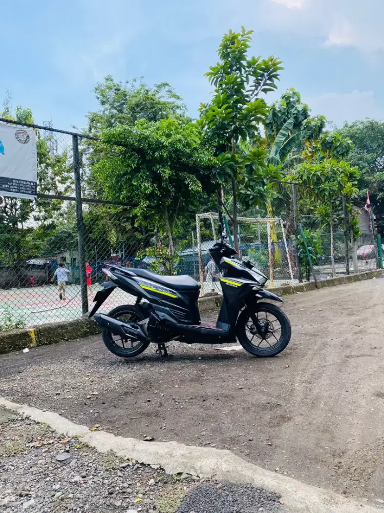Honda Vario 125cc pgm_fi Tahun 2018