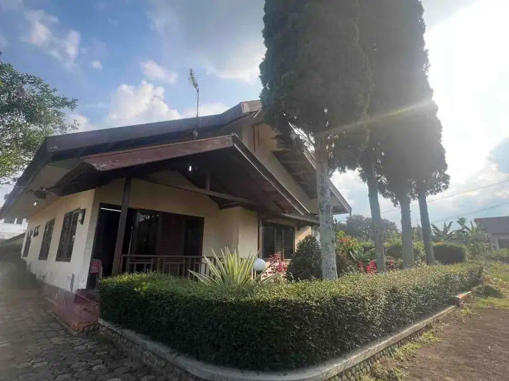 Dijual Villa  Indo Alam di Cipanas  Lokasi bagus dalam Kompleks