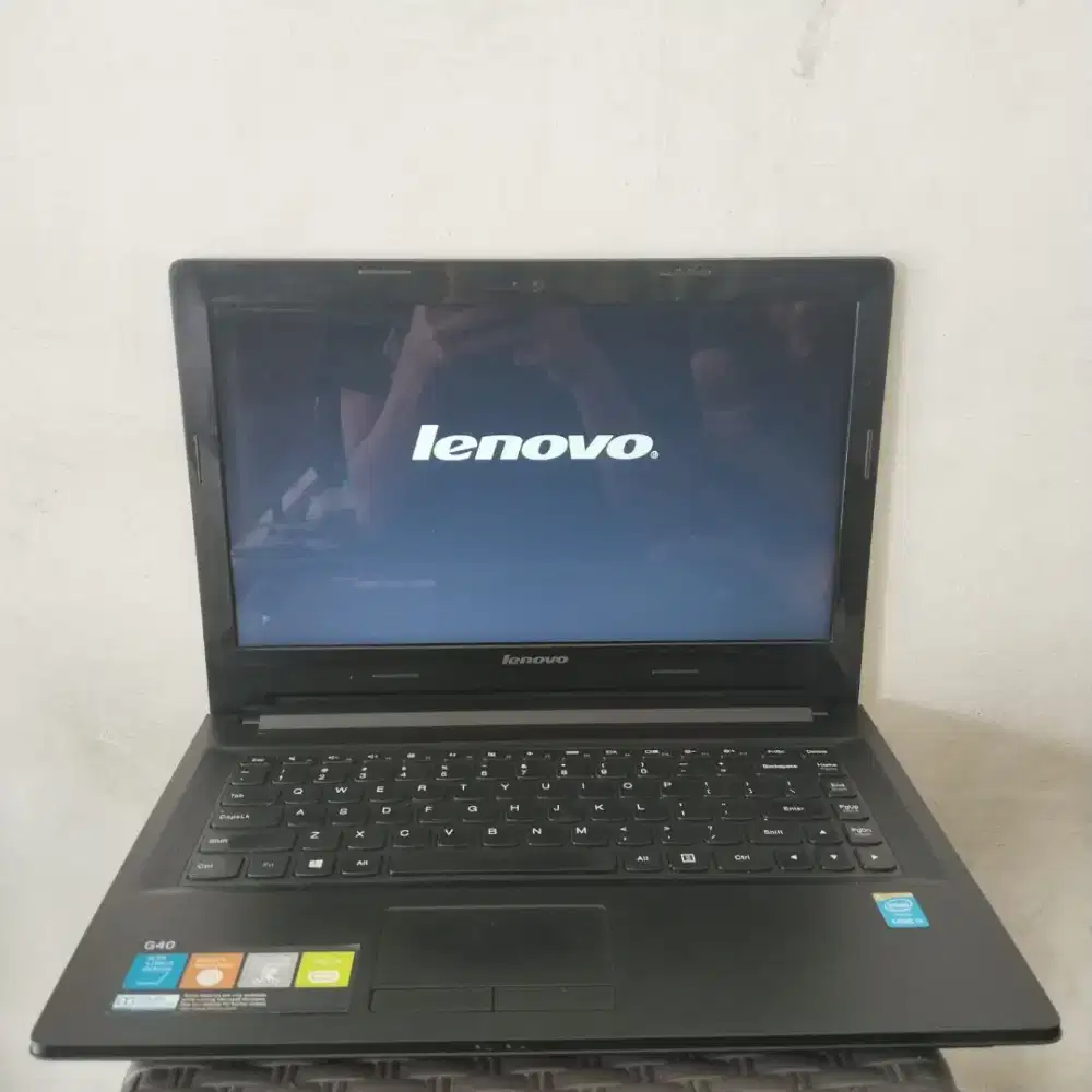 JUAL LAPTOP LENOVO G40-70 INTEL CORE i3-4030 RAM8GB,SSD128GB,WIN10PRO