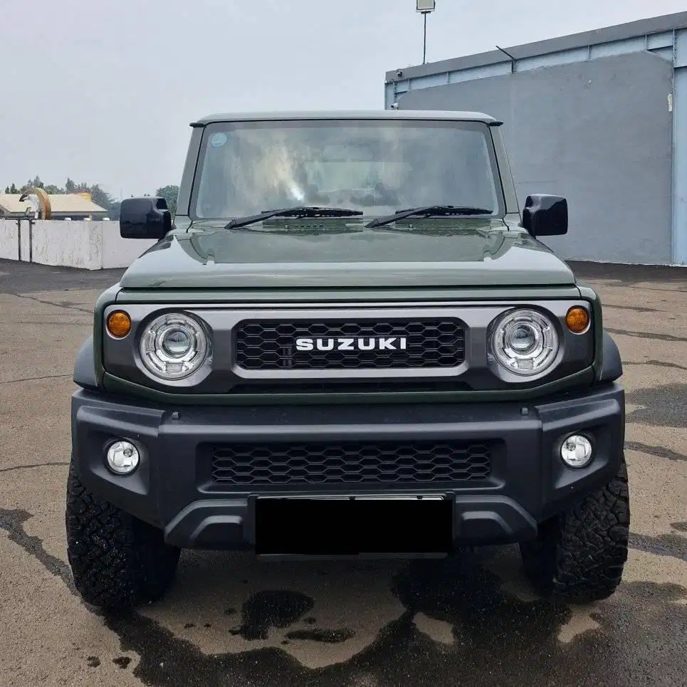 Suzuki Jimny 4X4 AT Nik 2023
