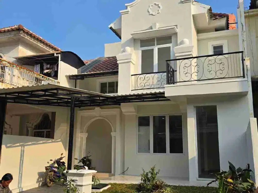 dijual rumah cantik 2 lantai di perumahan legenda wisata cibubur
