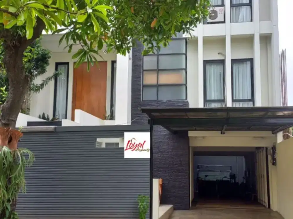 Dijual Cepat Rumah Siap Huni di Villa Pondok Indah Jakarta Selatan