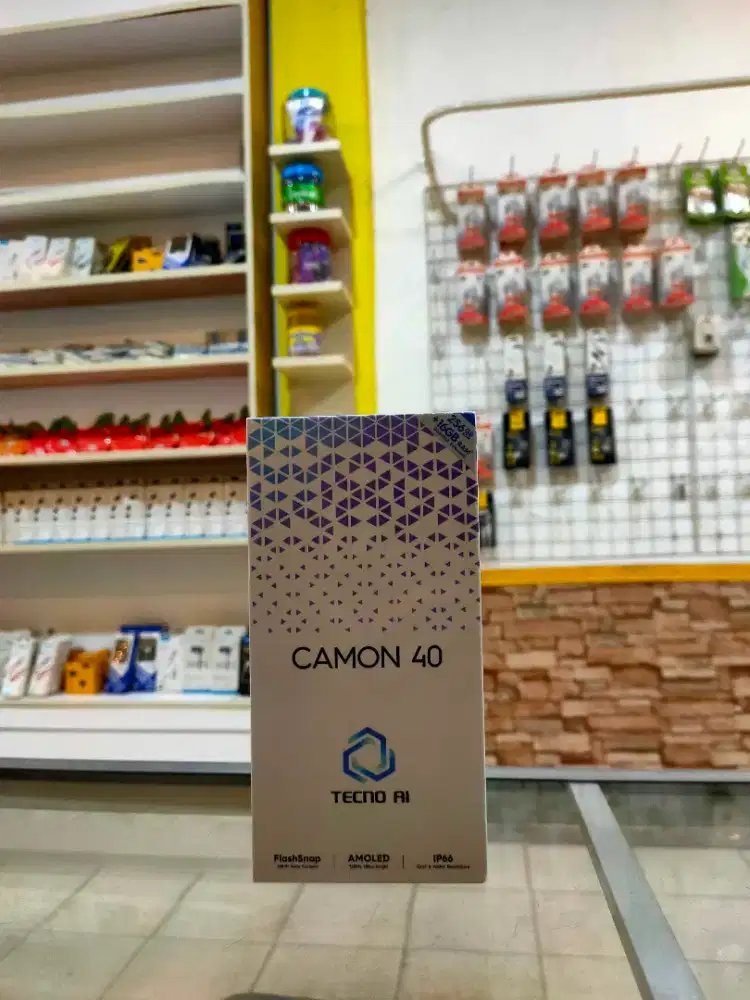 TECNO CAMON 40 8/256GB GARANSI RESMI SEGEL
