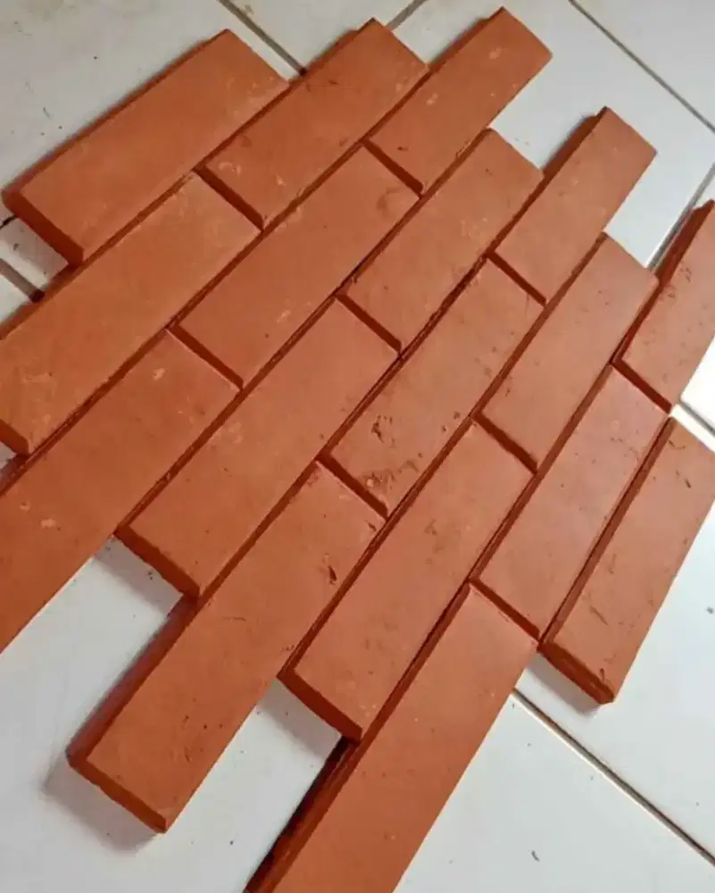 Bata tempel terakota