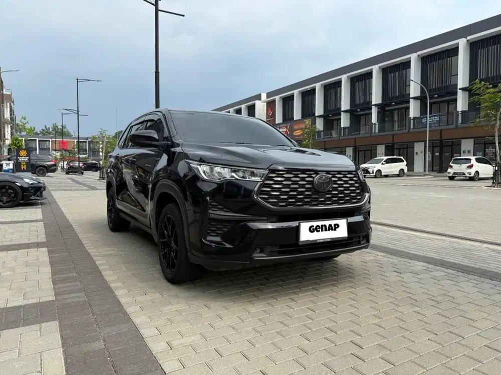 INNOVA ZENIX V HEV HYBRID AT 2023 ISTIMEWA PAJAK PANJANG LOW KM