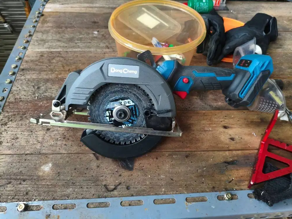 Dongcheng DCMY 140S Tipe Z Cordless Brushless Circular Saw 140mm