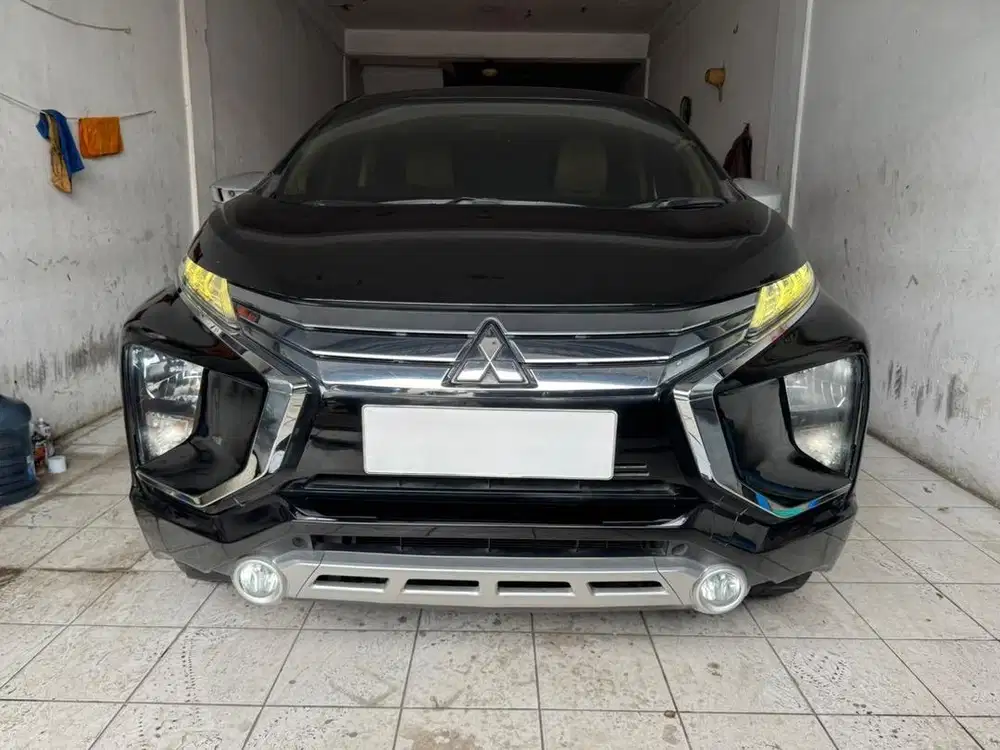Tdp 38 Jt Mitsubishi Xpander Ultimate 2018 Matic Hitam Jok Baldu