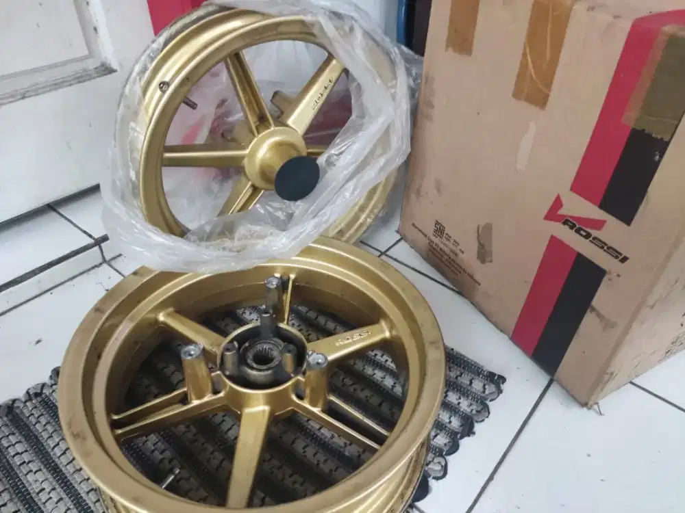 Vrossi nmax old gold