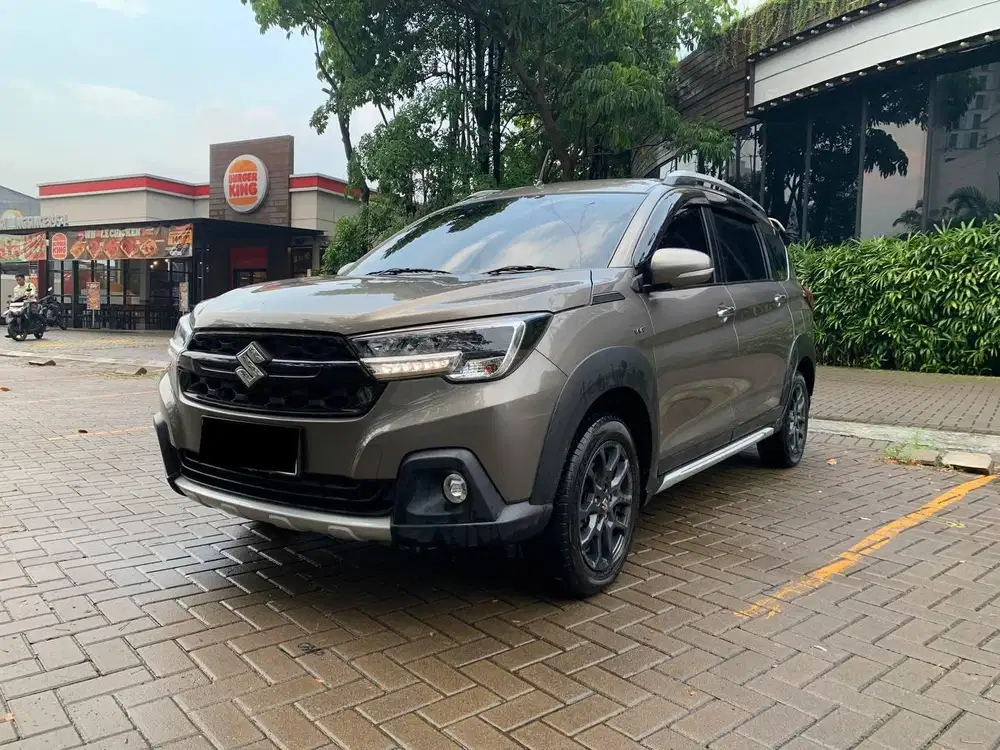 SUZUKI XL7 BETA HYBRID 2023 AT ABU KM 25RB
