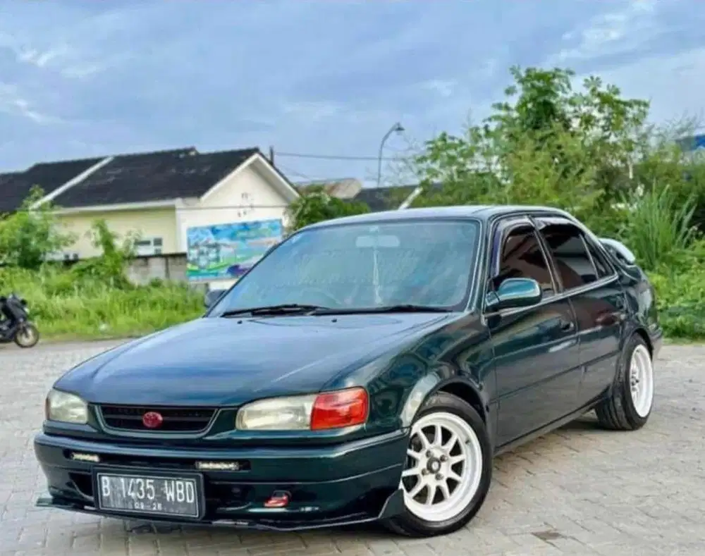 Toyota Corolla 1996 Bensin