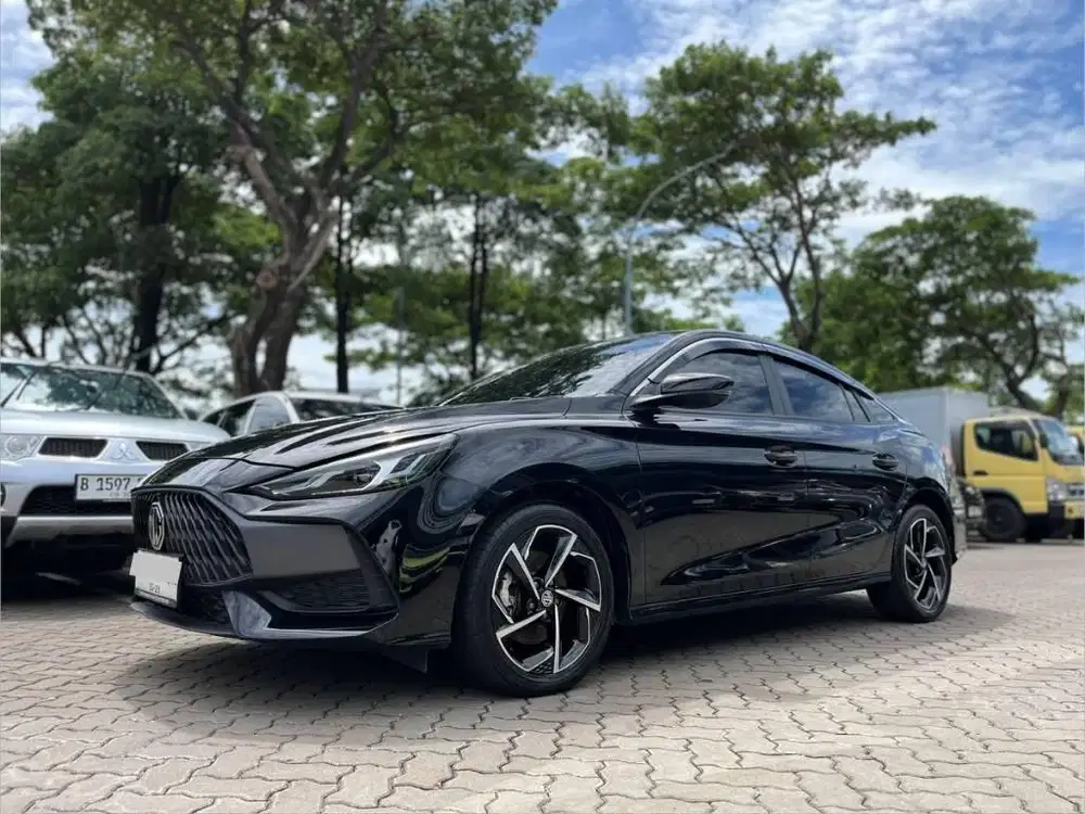 MG 5GT MAGNIFY 2023 AT HITAM KM 16RB