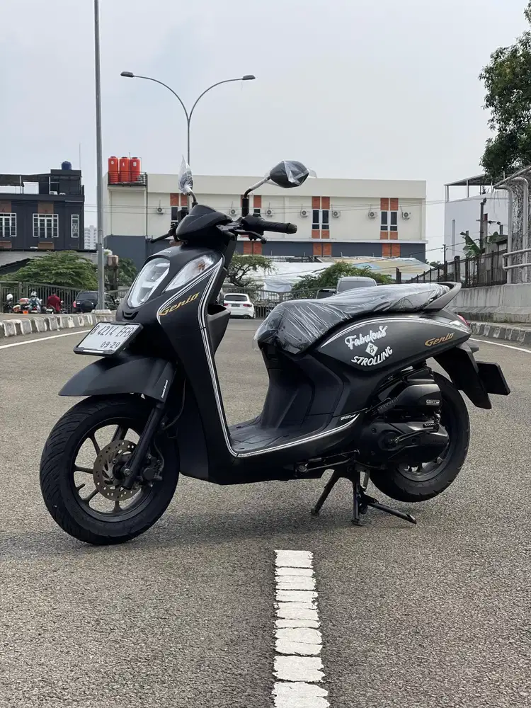 [GRATIS HELM,OLI] GENIO ISS 2022 PROMO PAMERAN