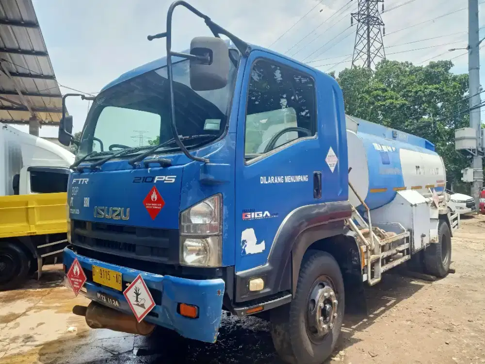 ISUZU GIGA FTR 210 PS TANGKI