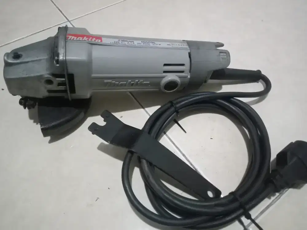 Gerinda makita 9500n Japan