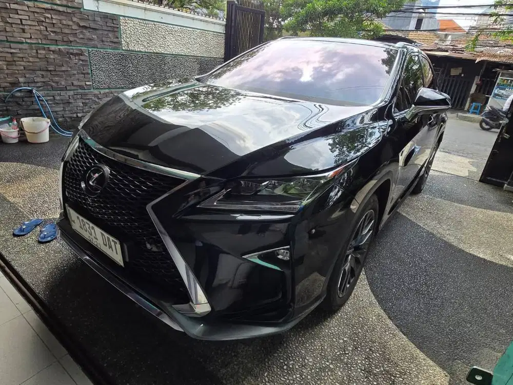 For Sale: Lexus RX300