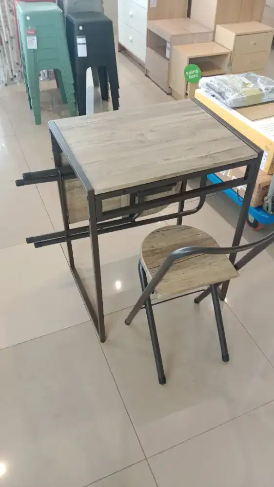 Lazio Meja Makan Set