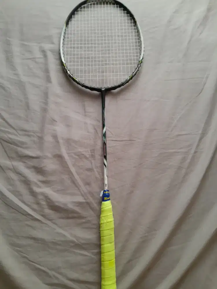 Raket yonex voltric Z force