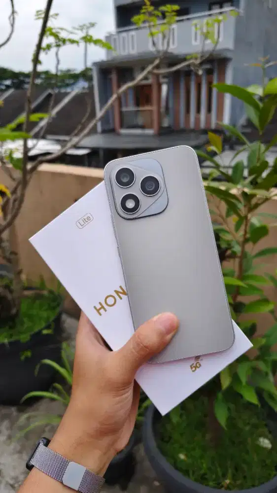 Huawei Honor 400 Lite 5G 8/256GB Fullset Garansi LikeNew