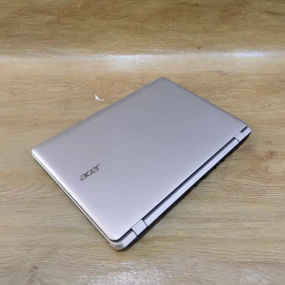 Laptop Acer Aspire Slim Ram 8GB bonus Mouse Baru Siap pakai [Bisa Dian