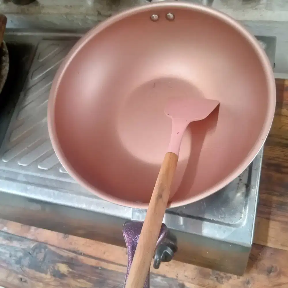 Jual penggorengan anti lengket